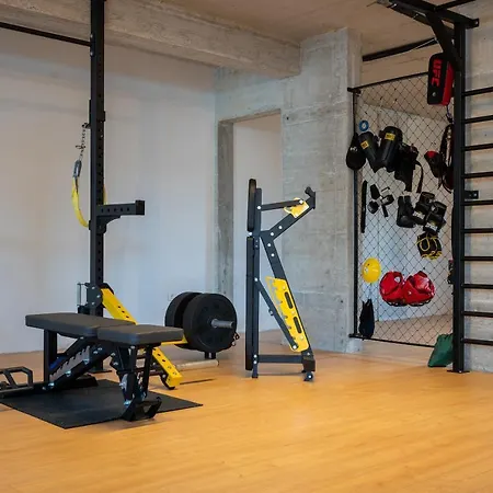 Villa Activitas - Professional Fitness & Pool